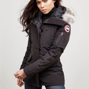 canada goose montebello parka with fur hood